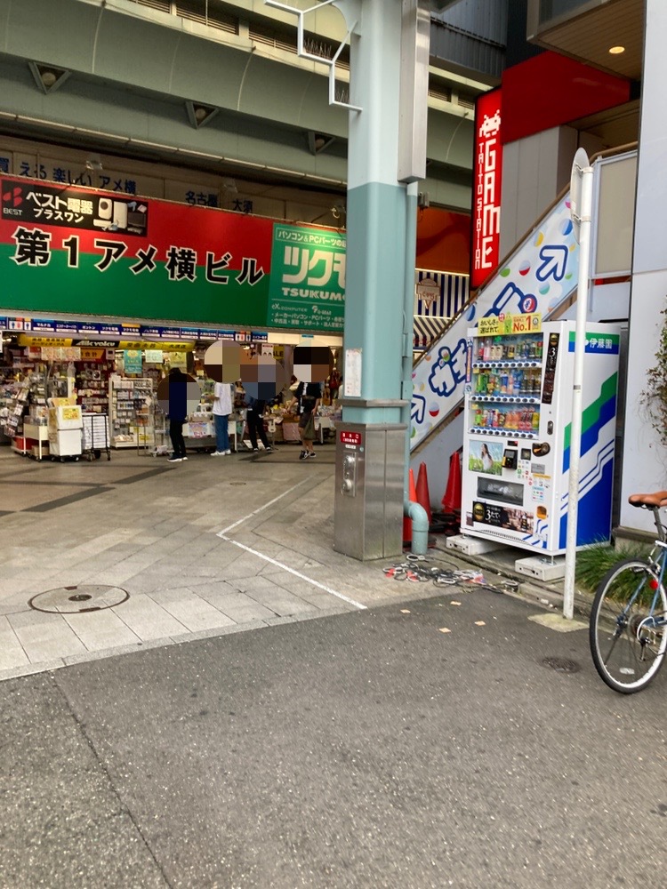 大須新天地通り（アーケード内）の様子